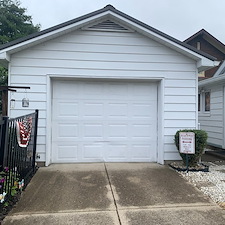 House-Washing-and-Driveway-Cleaning-in-Brookville-Indiana 2